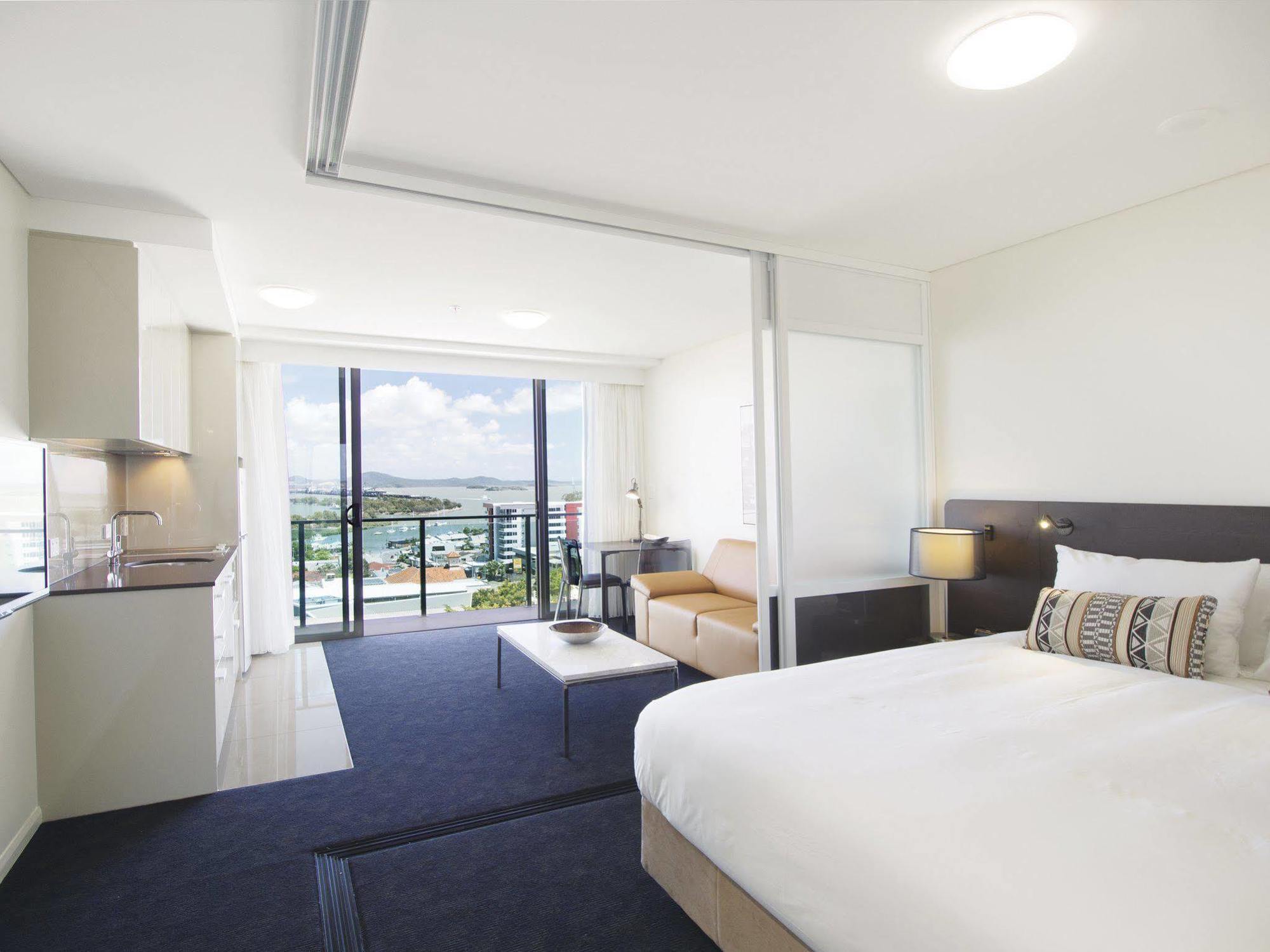 Oaks Gladstone Grand Hotel Dış mekan fotoğraf