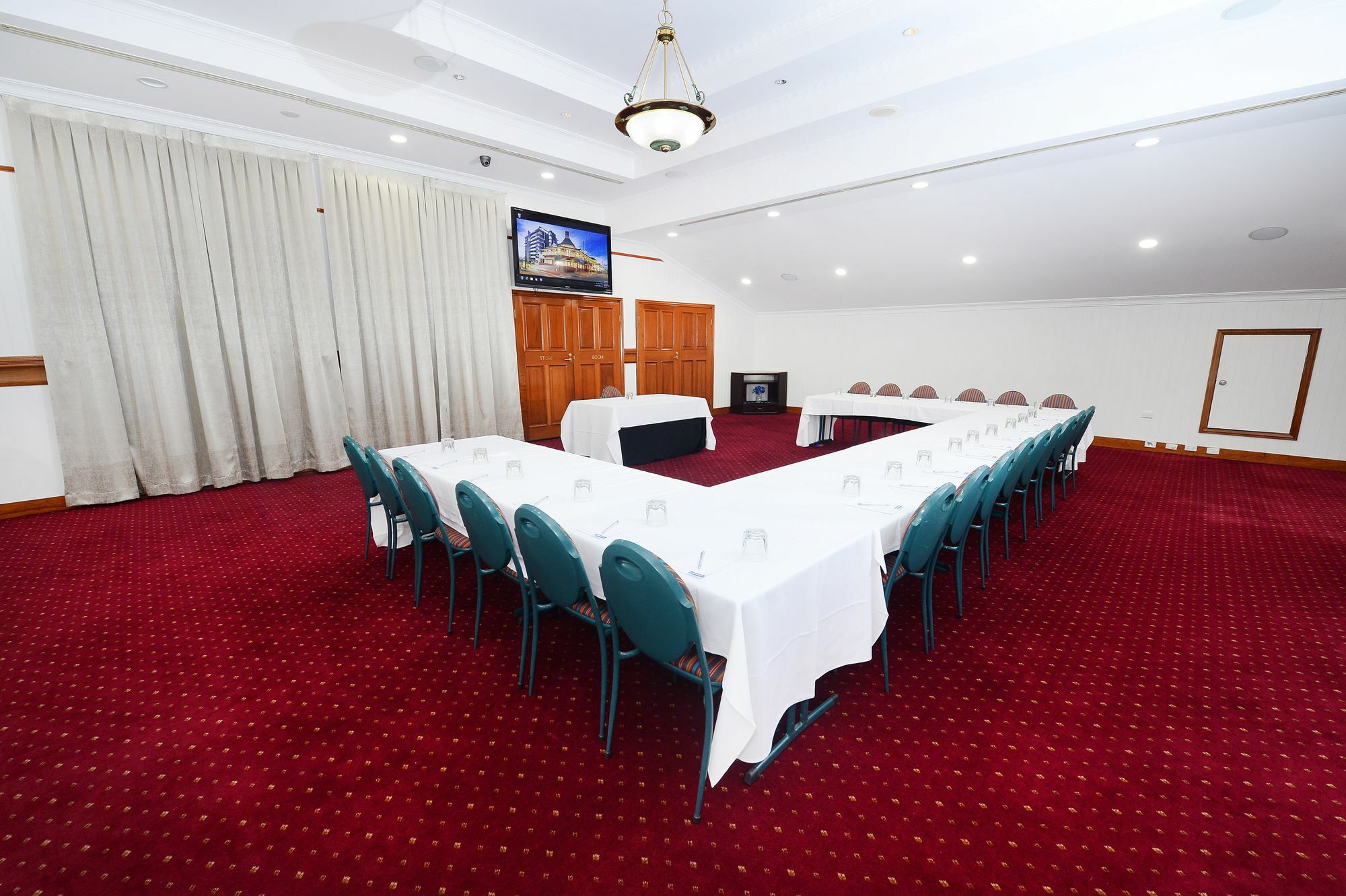 Oaks Gladstone Grand Hotel Dış mekan fotoğraf